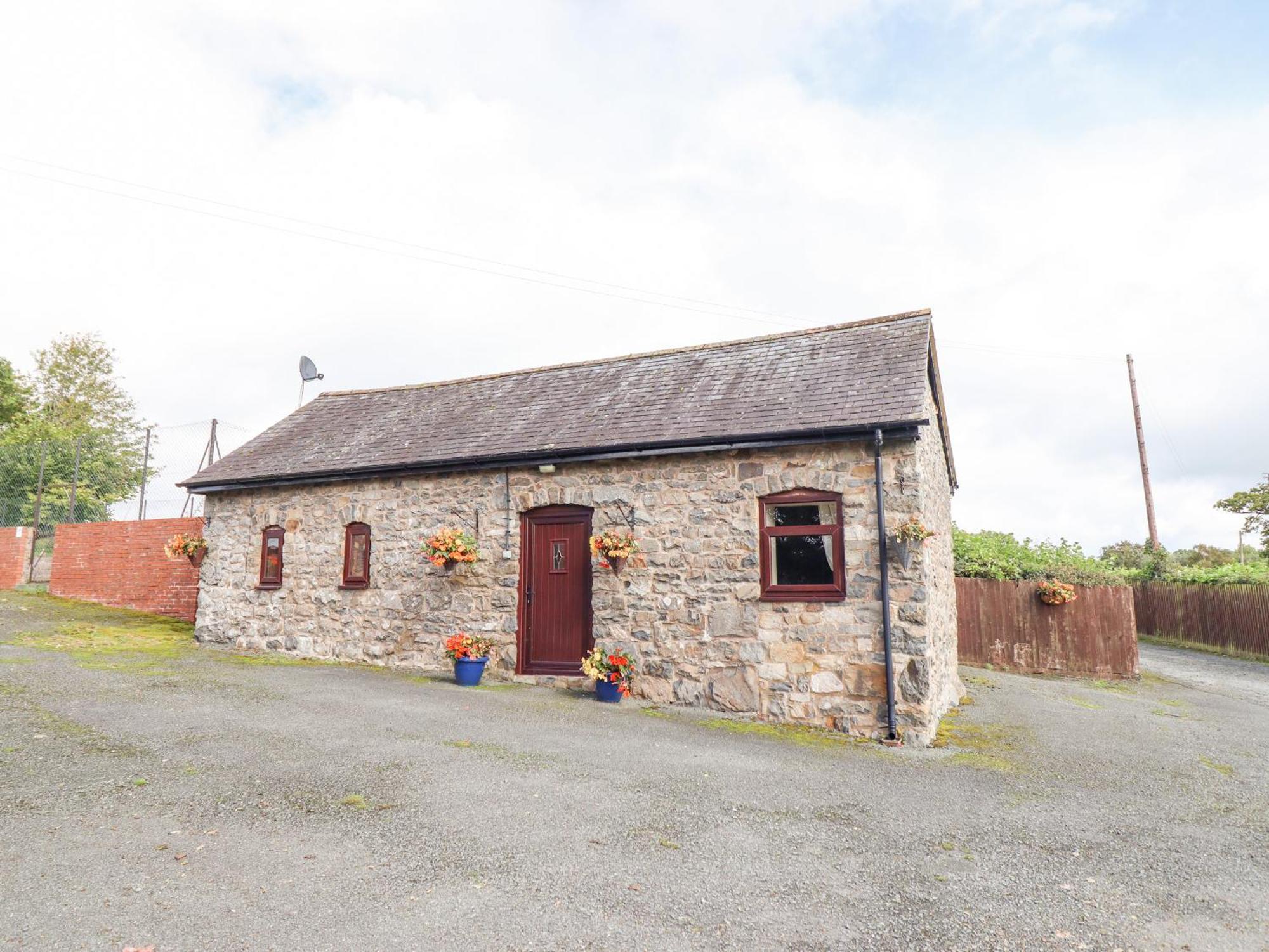 Bwthyn Ty Newydd Villa Dolanog Exterior photo